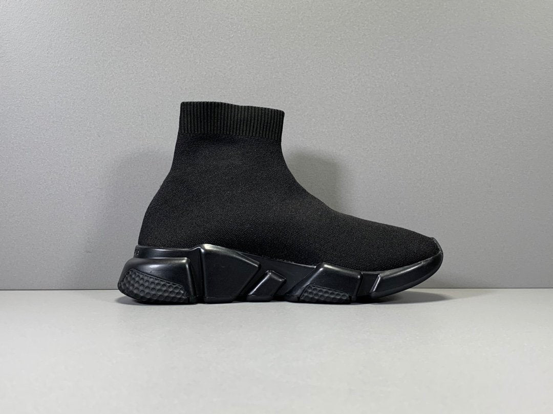 Speed Graffiti Trainers Black