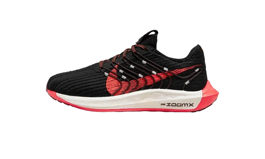 Pegasus Turbo Wmns "Black / Red" DM3414 006