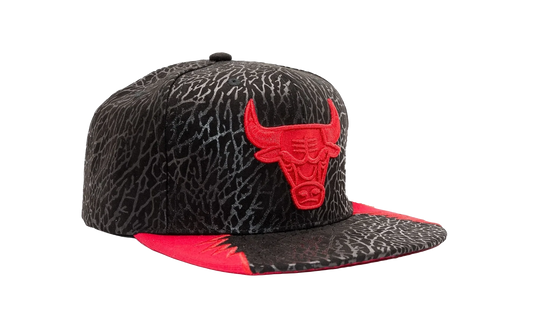 NBA Day 5 Snapback Cap "Chicago Bulls - Black / Red" HHSS1102 CBUYYPPPBKRD