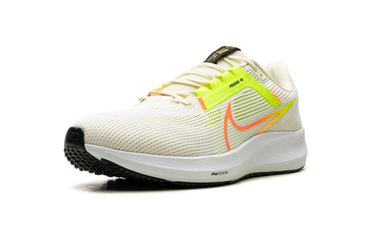 AIR ZOOM PEGASUS 40 WMNS "Coconut Milk Lime" DV3853 101