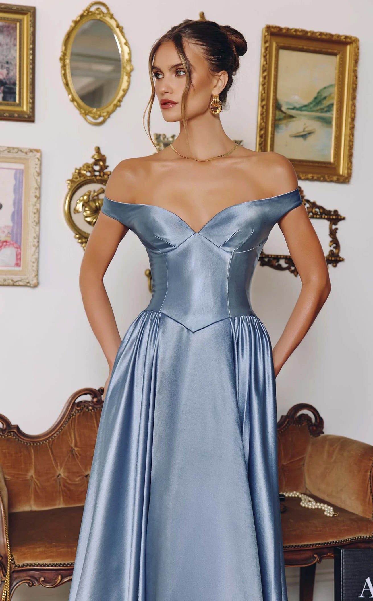 Amoris T821 Dress