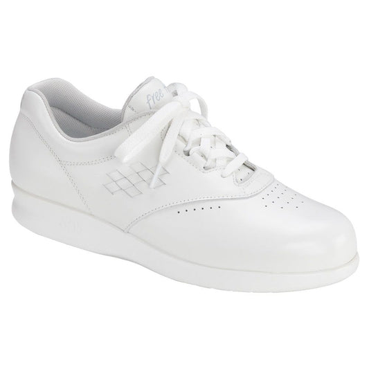 Women's Free Time Walking Shoe in White White