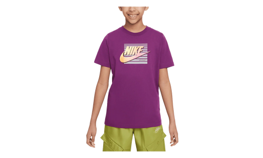 NSW Futura Retro Tee GS "Viotech" FN9552 503