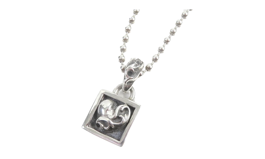 Autre Marque Heart Square Pendant & Necklace "Silver" CHRM0642