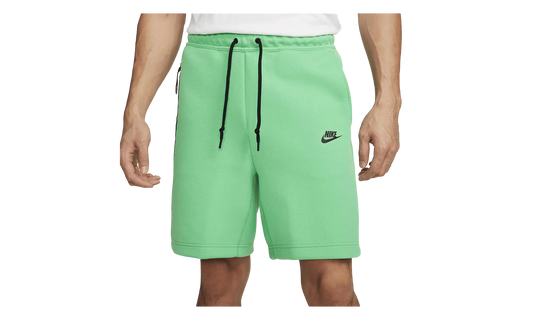Tech Fleece Shorts "Spring Green / Black" FB8171 363