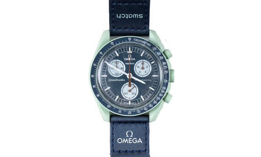 Swatch x Omega Bioceramic Moonswatch "Mission to Earth" SO33G100