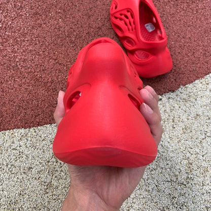 Foam RNNR Vermillion