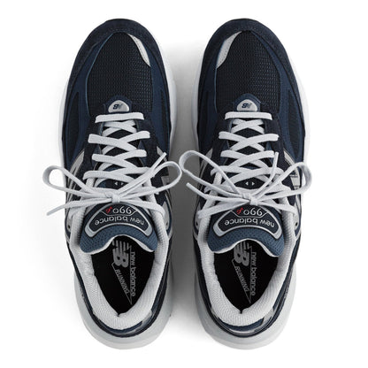 Women's Made in USA 990v6